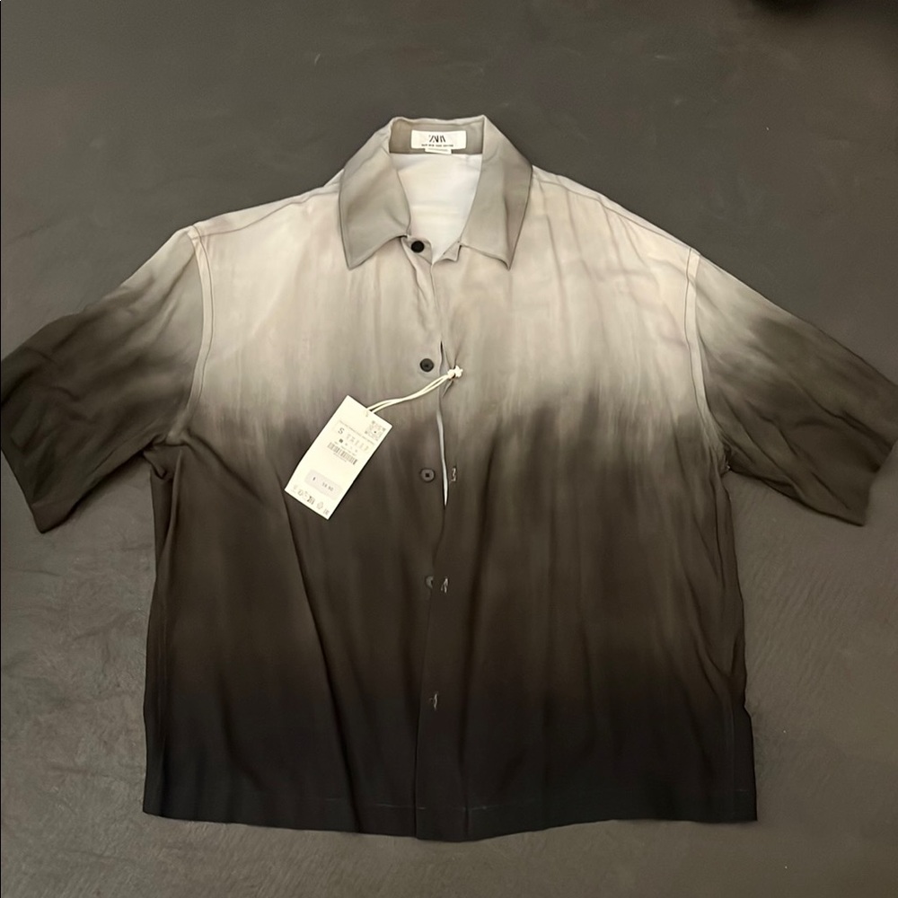 Zara Gradient Button-Up Shirt